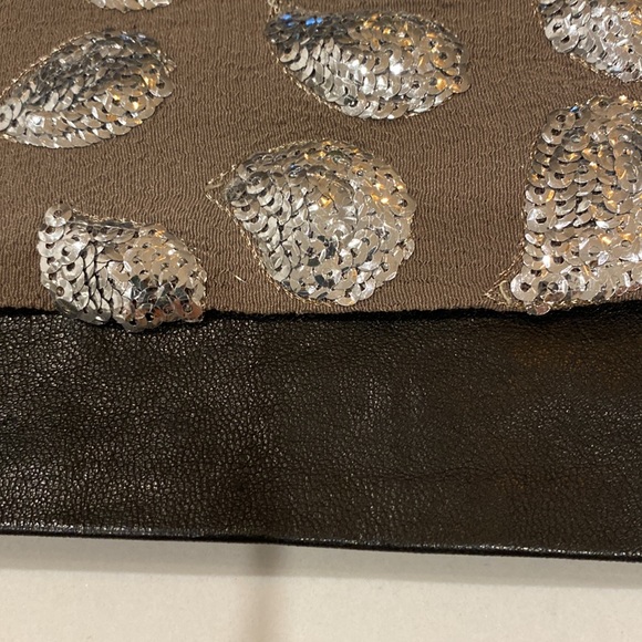 Mini skirt - Picture 3 of 3